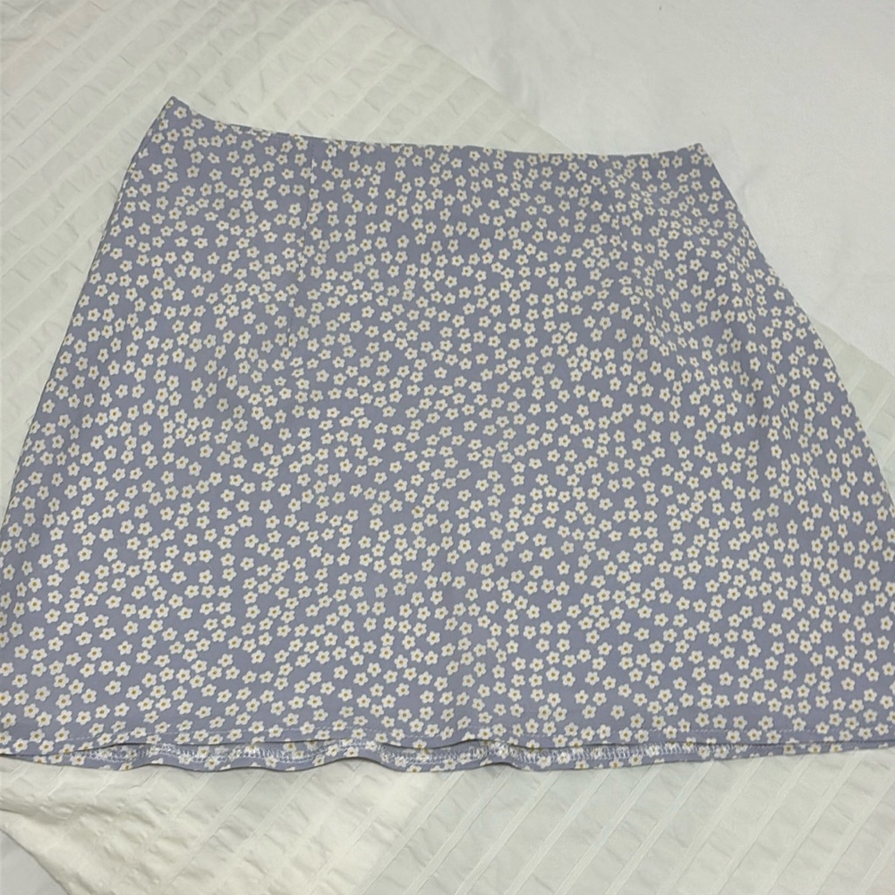 Princess Polly Floral Mini Skirt (size 8)